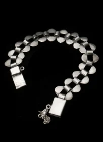 11 Pulsera de plata