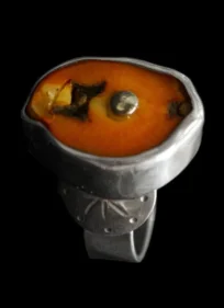 106 Anillo con coral bamboo