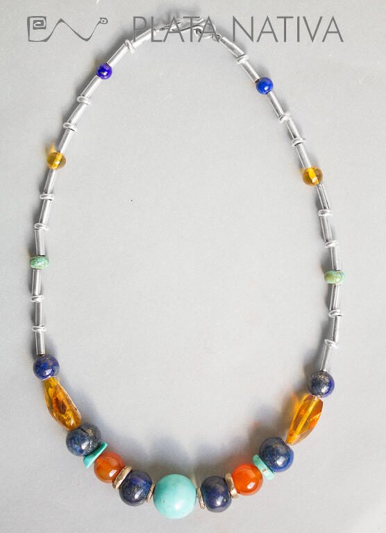 Collar con turquesa