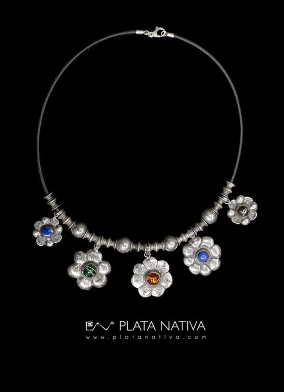 436 Collar criollo