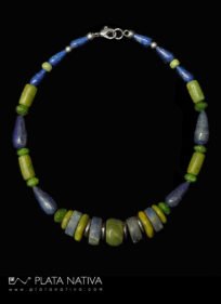 collar con jade