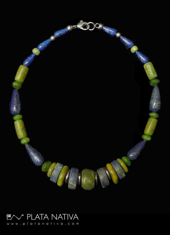 442 Collar con Guatemaltita