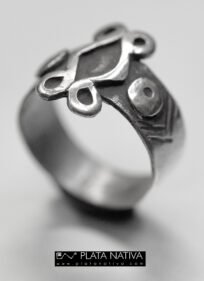 132 Anillo de plata