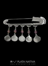 63 Prendedor con amatista