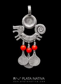 colgante perro con coral bamboo