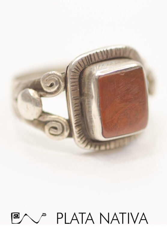 165 Anillo con ambar
