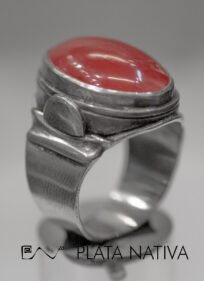 anillo con rodocrosita