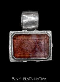 colgante con cuarzo rutilado