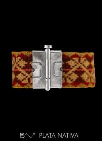 119 Pulsera de tejido antiguo