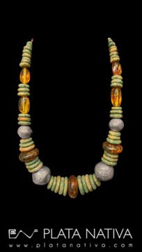 Amber and serpentine and silver beads