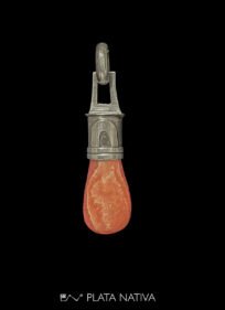 Pendant with rhodochrosite